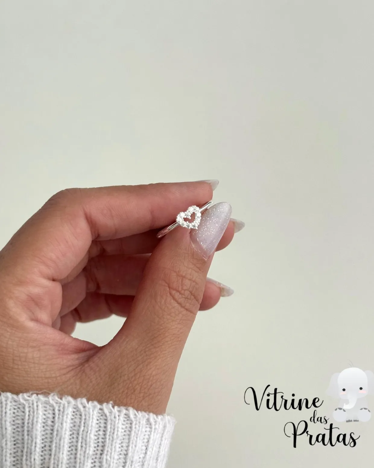 Anel Coração Vazado Cravejado