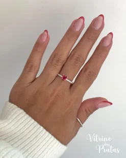 Anel Solitário Coração Rosa Escuro