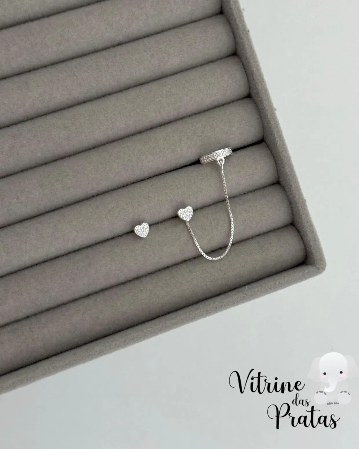 Brinco Coração Cravejado com Piercing Fake