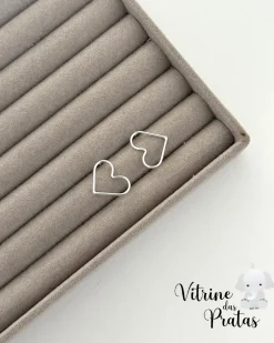 Brinco Coração Vazado