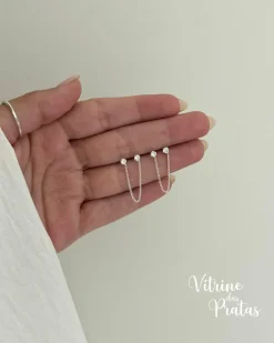 Brinco Ear Line Ponto de Luz