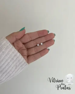 Brinco Ponto de Luz 4mm