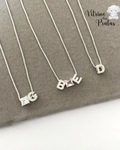 Colar Letra Cravejada