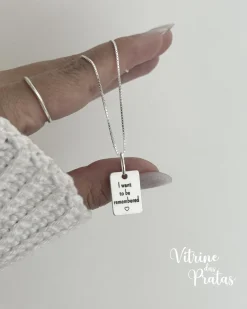 Colar Plaquinha Quadrada Personalizada (LEIA A DESCRIÇÃO)