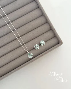 Conjunto Trevo Cravejado